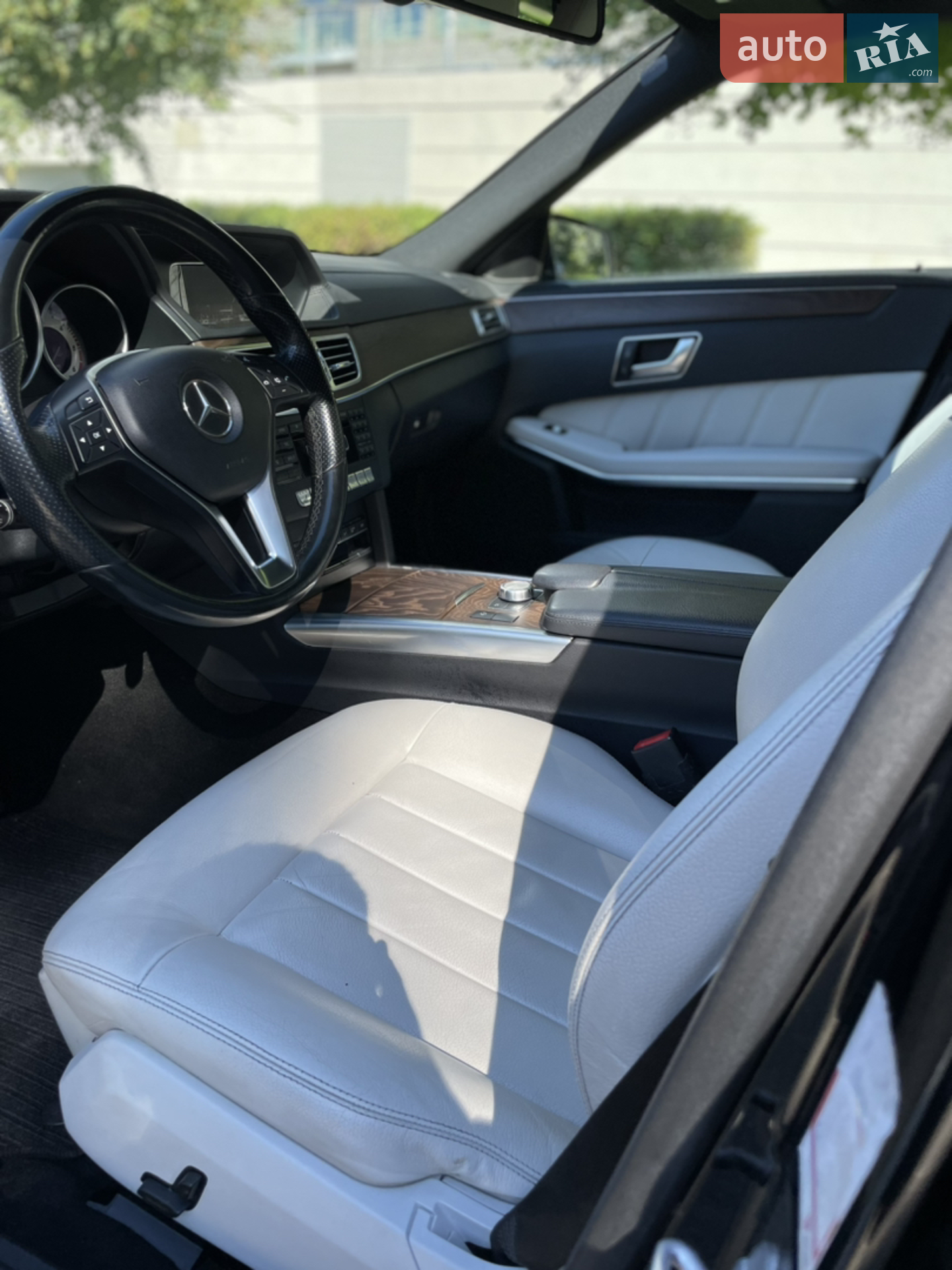 2014 Mercedes-Benz E-klasse - мініатюра 20