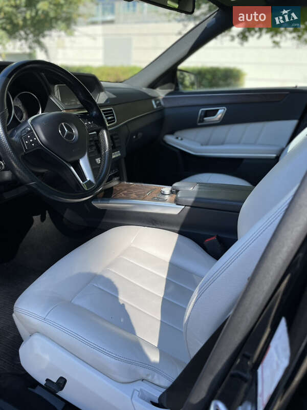 Універсал Mercedes-Benz E-Class 2014 в Києві