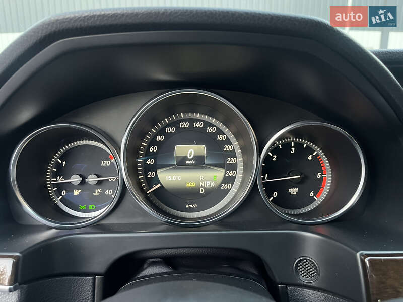 Седан Mercedes-Benz E-Class 2014 в Черновцах