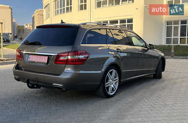 Универсал Mercedes-Benz E-Class 2011 в 