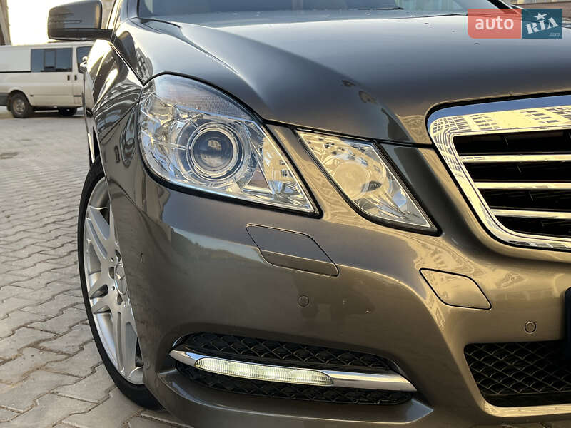 Универсал Mercedes-Benz E-Class 2011 в Хмельницком фото 16 Универсал Mercedes-Benz E-Class 2011 в Хмельницком
