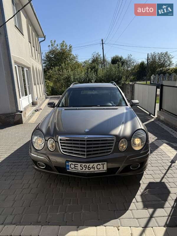 Универсал Mercedes-Benz E-Class 2007 в Новоселице