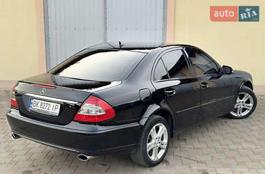Седан Mercedes-Benz E-Class 2007 в 