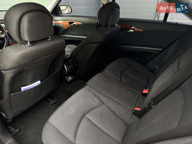 Седан Mercedes-Benz E-Class 2007 в Сарнах