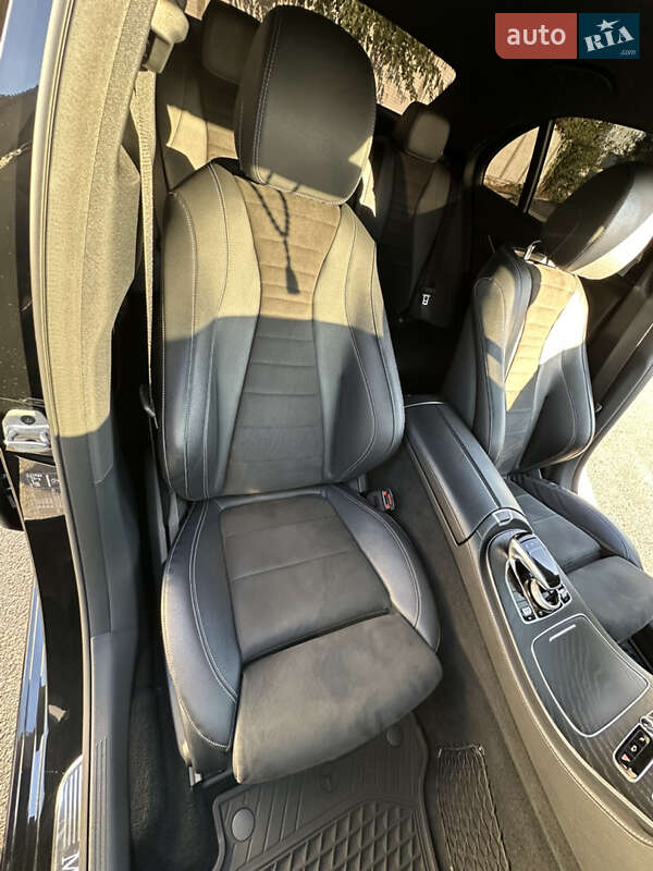 Седан Mercedes-Benz E-Class 2019 в Киеве