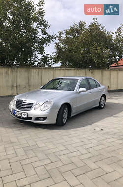 Седан Mercedes-Benz E-Class 2006 в Виноградові