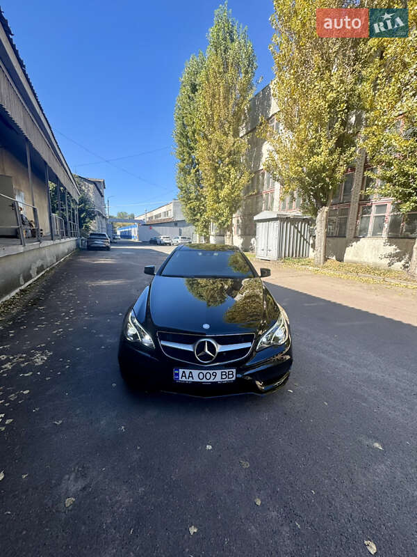 Купе Mercedes-Benz E-Class 2015 в Киеве фото 5 Купе Mercedes-Benz E-Class 2015 в Киеве