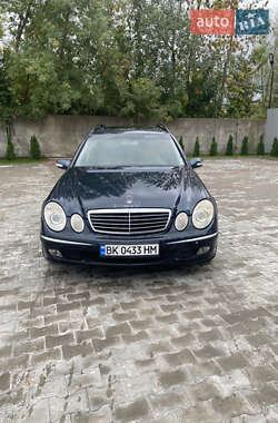 Универсал Mercedes-Benz E-Class 2003 в 