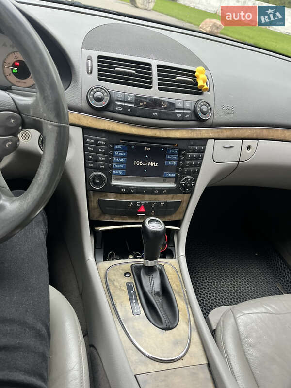 Седан Mercedes-Benz E-Class 2007 в Луцке