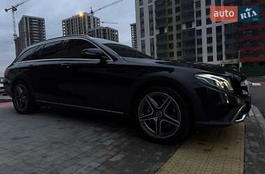 Універсал Mercedes-Benz E-Class 2018 в Києві