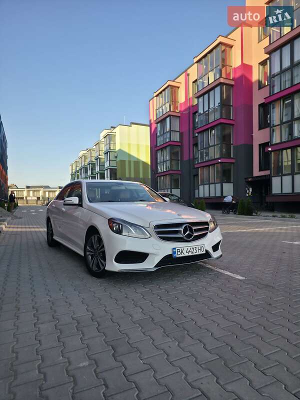 Седан Mercedes-Benz E-Class 2015 в Рівному
