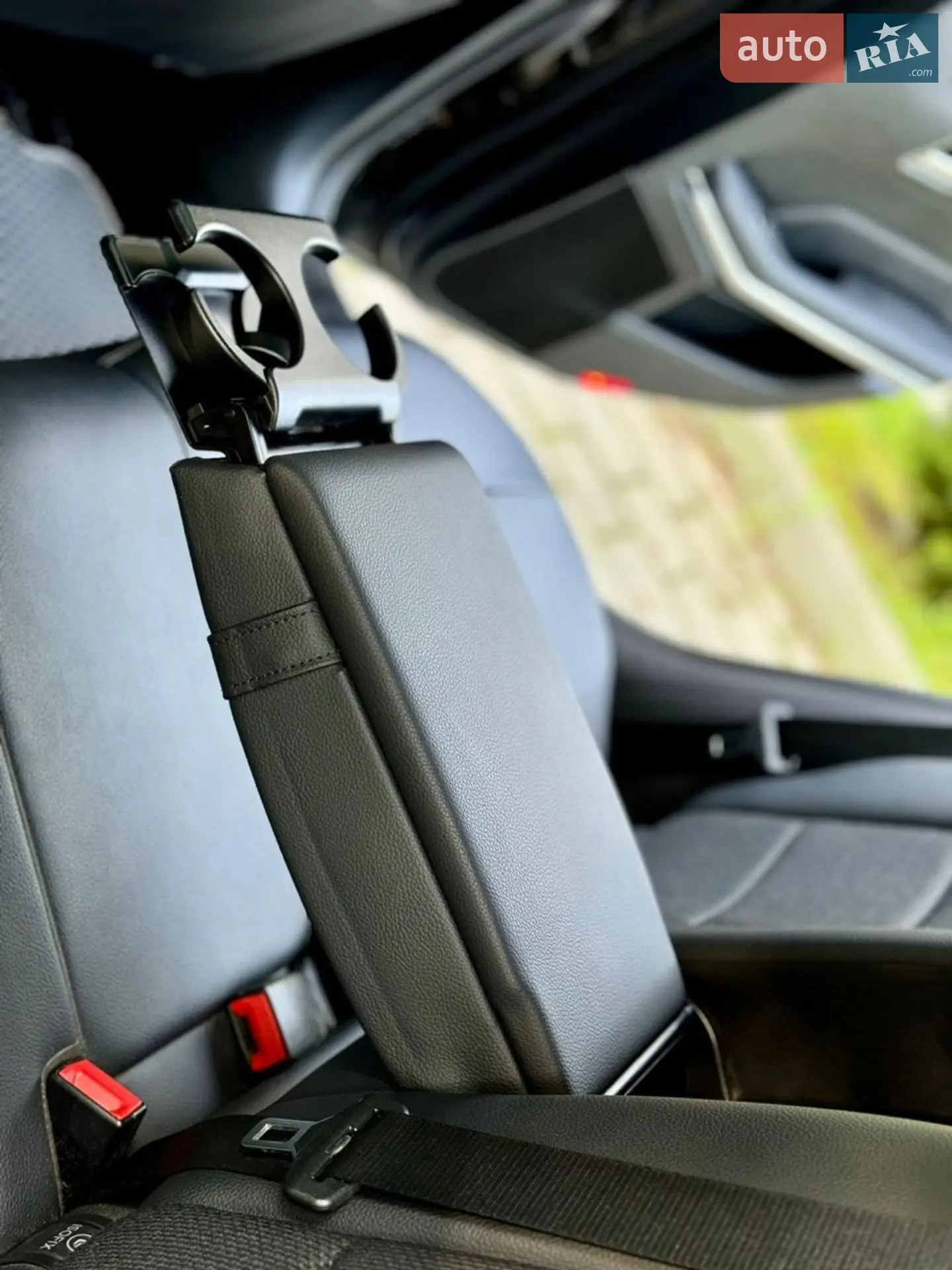 2014 Mercedes-Benz E-klasse - мініатюра 40