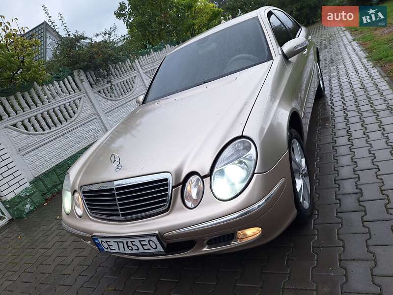 Седан Mercedes-Benz E-Class 2002 в Черновцах