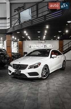 Купе Mercedes-Benz E-Class 2016 в 