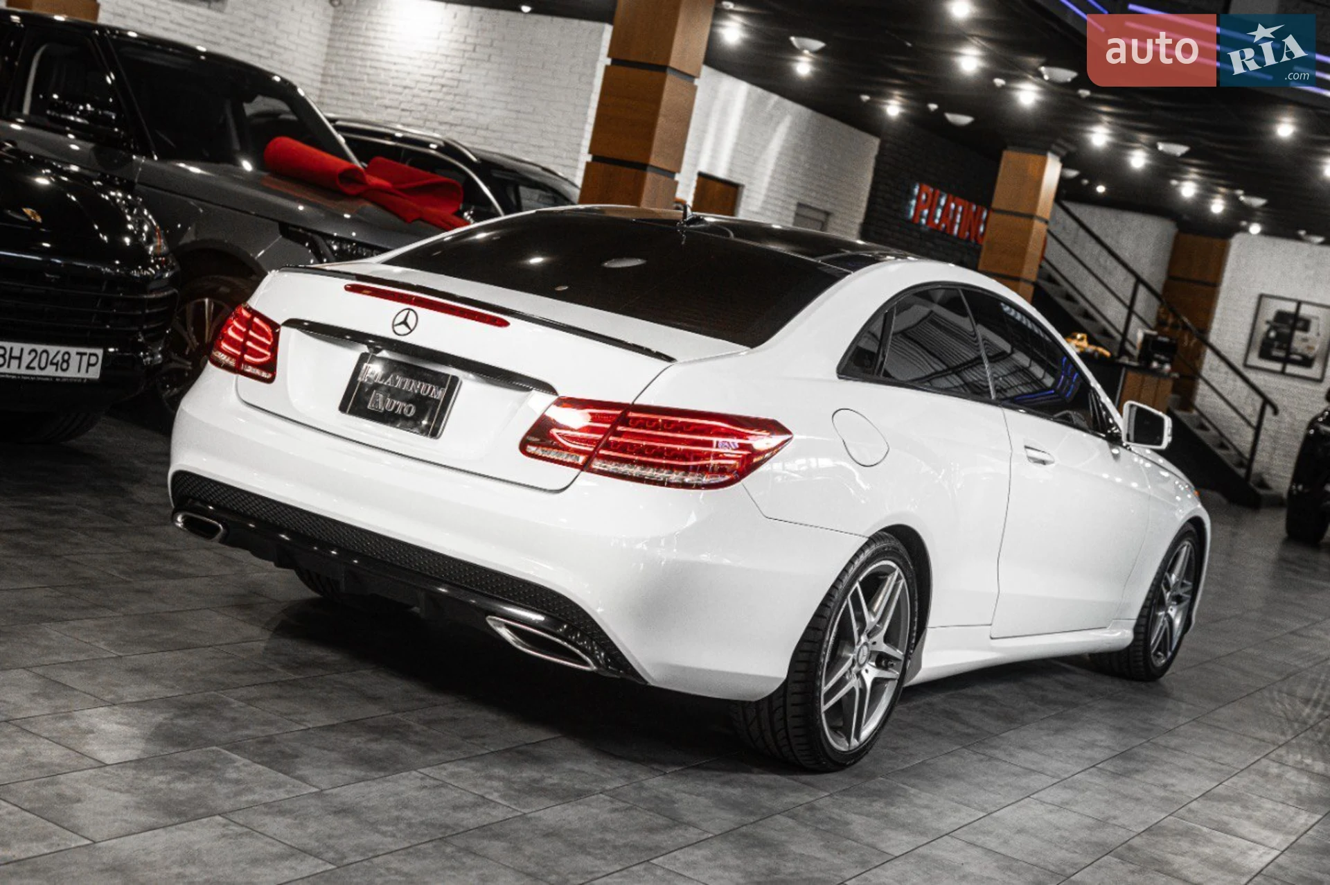 2016 Mercedes-Benz E-klasse - мініатюра 38