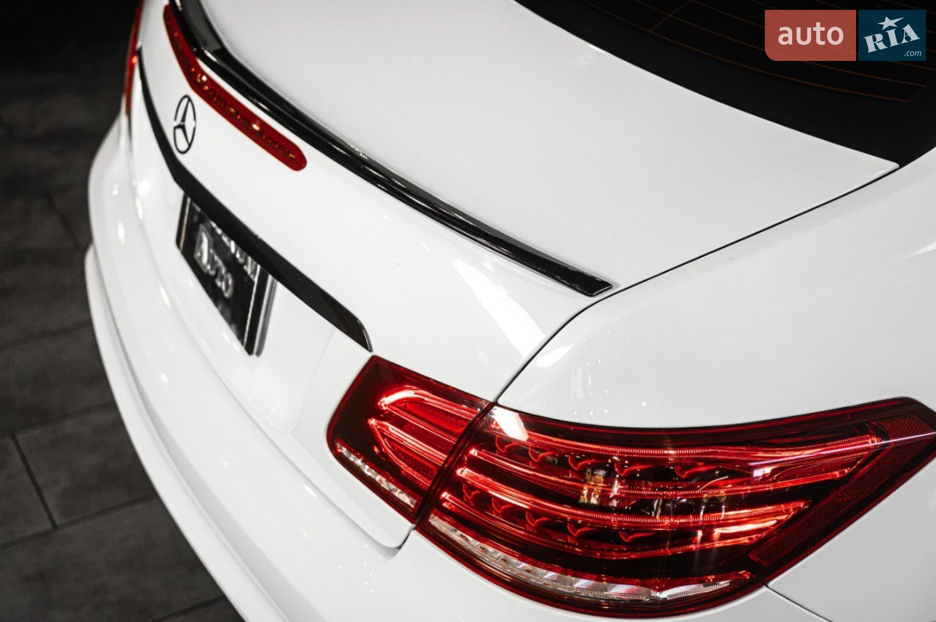 2016 Mercedes-Benz E-klasse - мініатюра 39