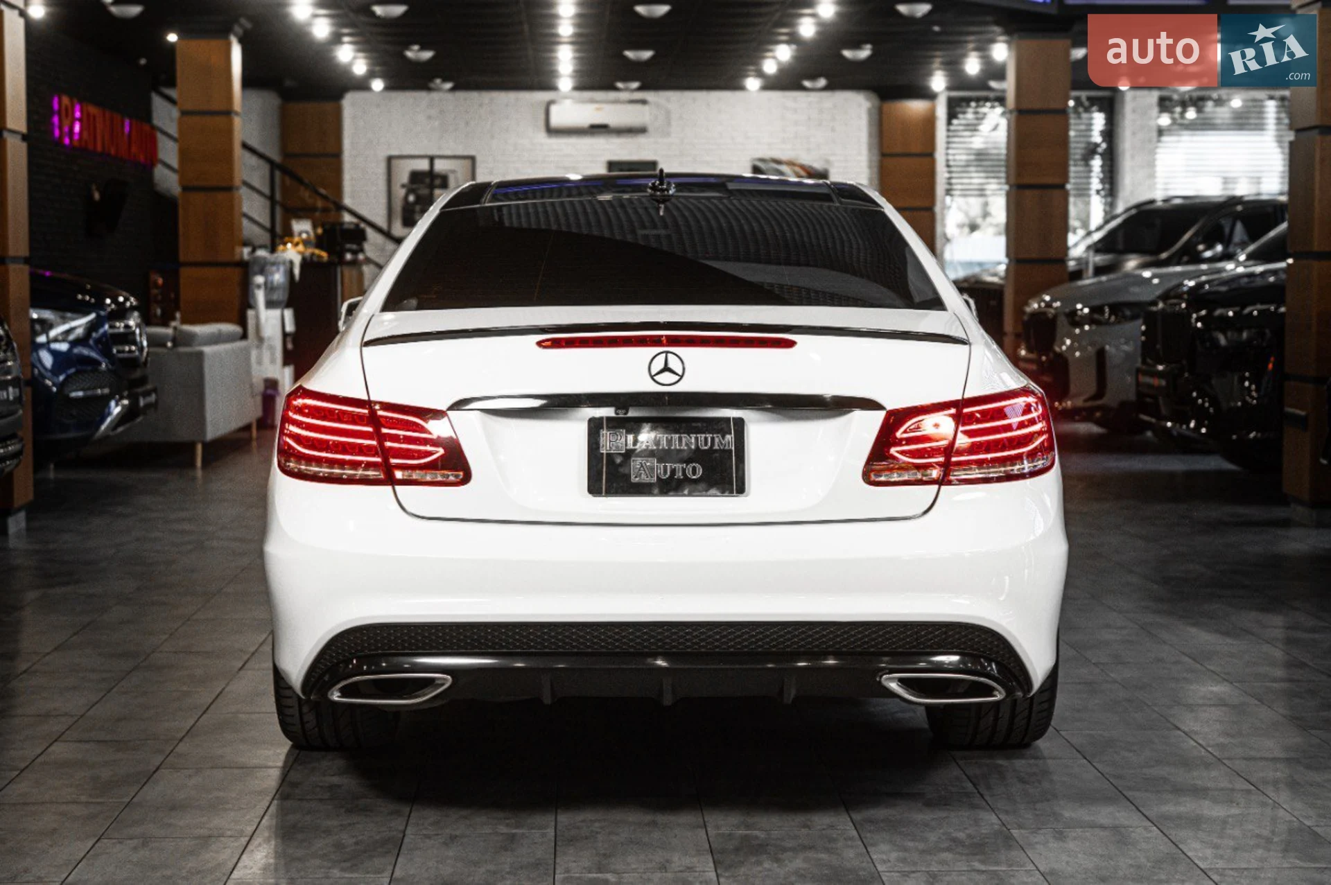 2016 Mercedes-Benz E-klasse - мініатюра 40