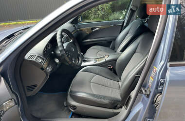 Седан Mercedes-Benz E-Class 2004 в 