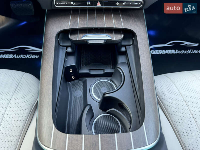 Седан Mercedes-Benz E-Class 2025 в Киеве