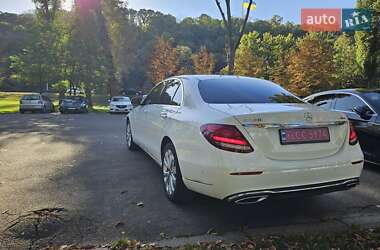 Седан Mercedes-Benz E-Class 2018 в 