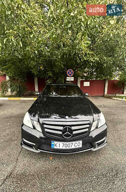 Седан Mercedes-Benz E-Class 2012 в Киеве
