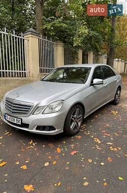 Mercedes-Benz E-Class 2011