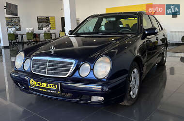 Седан Mercedes-Benz E-Class 2001 в 