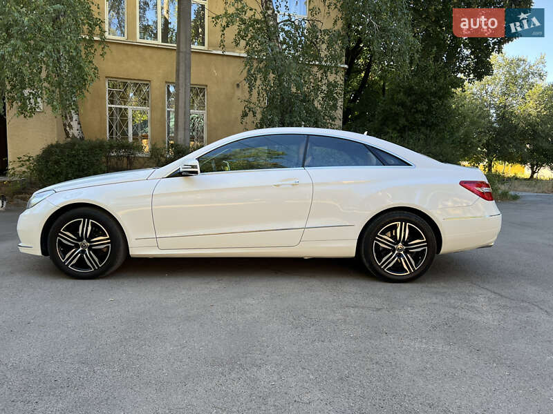 Купе Mercedes-Benz E-Class 2012 в Одессе