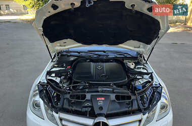 Купе Mercedes-Benz E-Class 2012 в 
