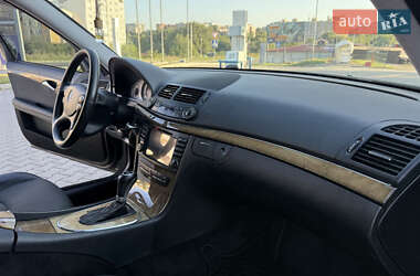 Седан Mercedes-Benz E-Class 2007 в 