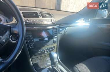 Седан Mercedes-Benz E-Class 2003 в 