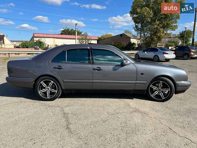 Седан Mercedes-Benz E-Class 1998 в Іванівці фото 11 Седан Mercedes-Benz E-Class 1998 в Іванівці