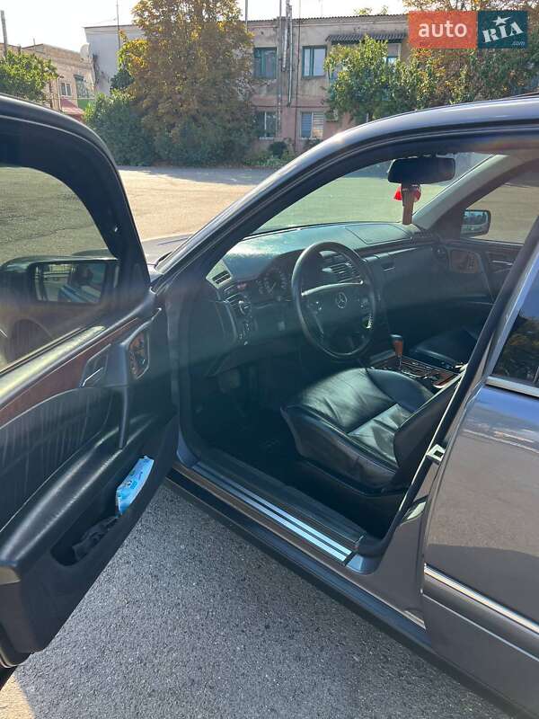 Седан Mercedes-Benz E-Class 1998 в Іванівці фото 20 Седан Mercedes-Benz E-Class 1998 в Іванівці