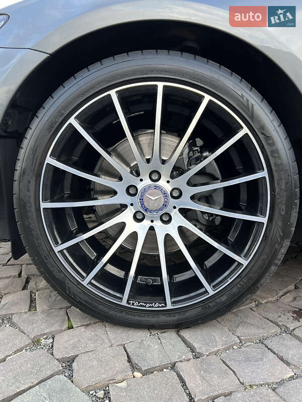 Седан Mercedes-Benz E-Class 2017 в Иршаве