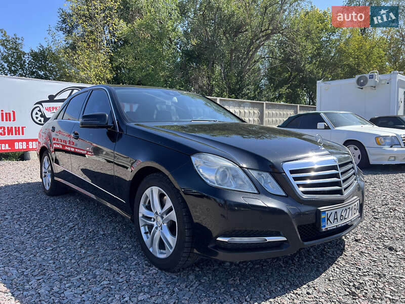 Седан Mercedes-Benz E-Class 2011 в Черкассах