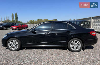Седан Mercedes-Benz E-Class 2011 в 
