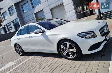 Седан Mercedes-Benz E-Class 2018 в 