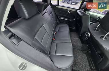Универсал Mercedes-Benz E-Class 2016 в 