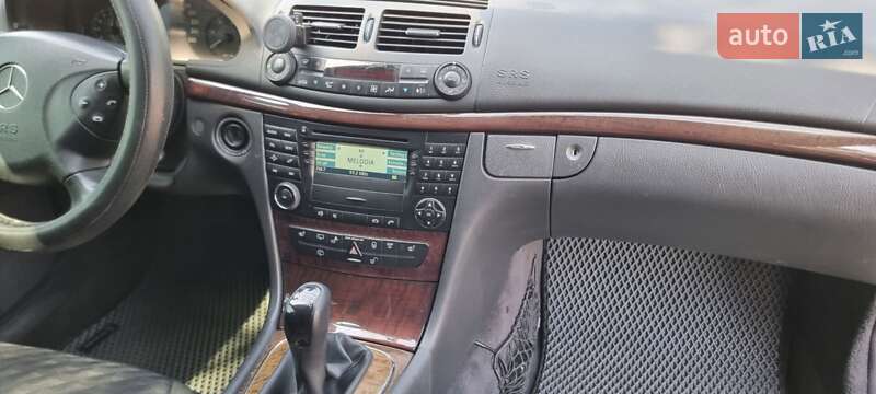 Універсал Mercedes-Benz E-Class 2004 в Києві