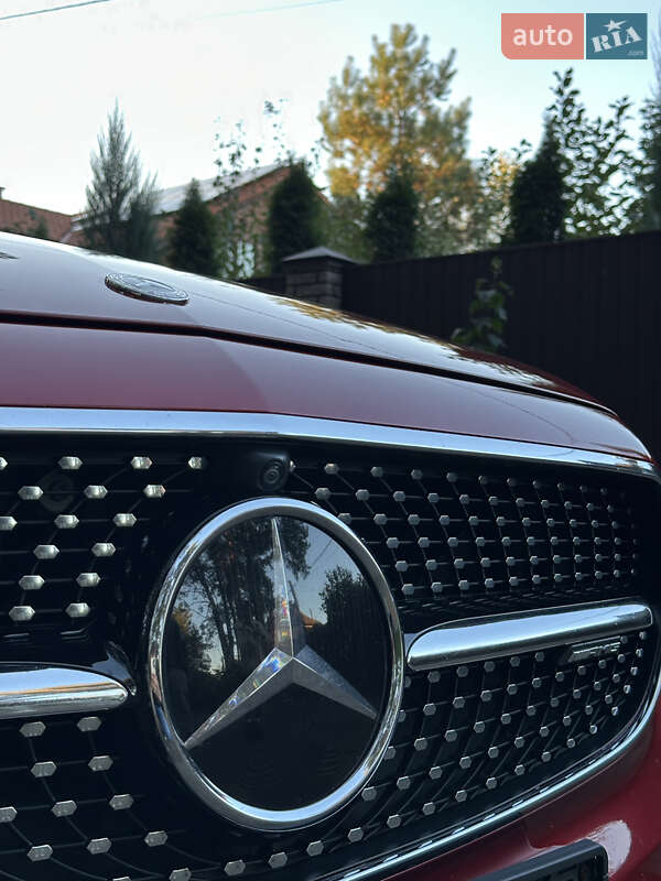 Седан Mercedes-Benz E-Class 2017 в Києві