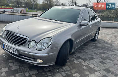 Седан Mercedes-Benz E-Class 2004 в 