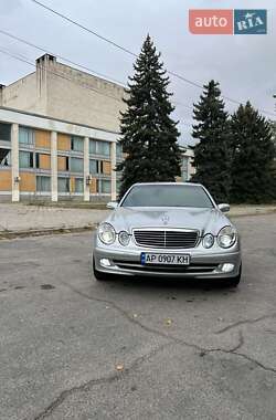 Седан Mercedes-Benz E-Class 2003 в 