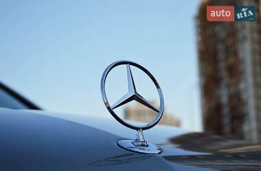 Седан Mercedes-Benz E-Class 2010 в 