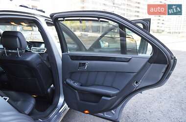 Седан Mercedes-Benz E-Class 2010 в 