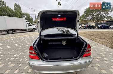 Седан Mercedes-Benz E-Class 2006 в 