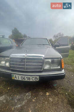 Седан Mercedes-Benz E-Class 1990 в Борисполе