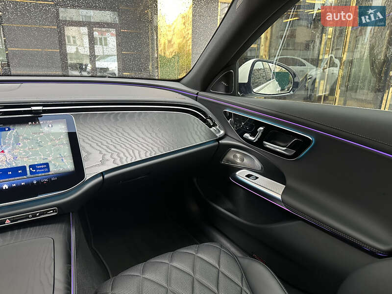 Седан Mercedes-Benz E-Class 2024 в Киеве
