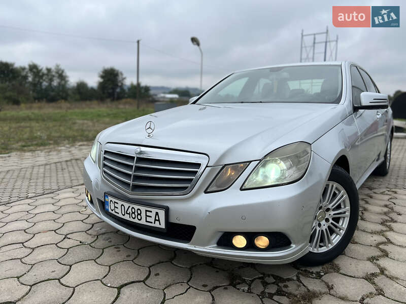 Седан Mercedes-Benz E-Class 2009 в Черновцах