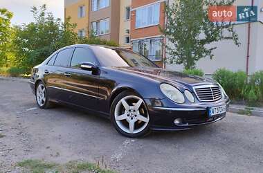 Седан Mercedes-Benz E-Class 2002 в 