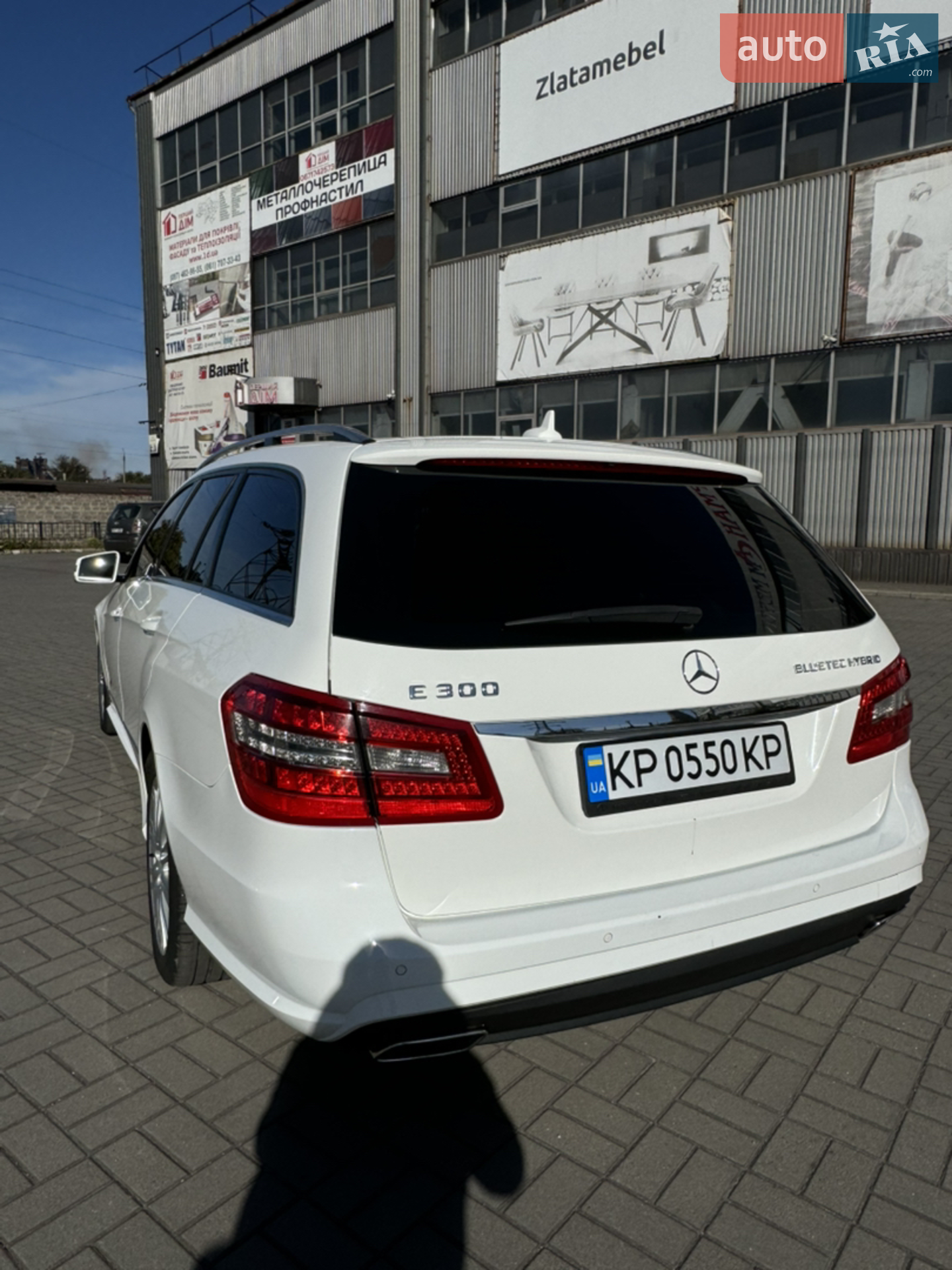 2012 Mercedes-Benz E-klasse - мініатюра 11